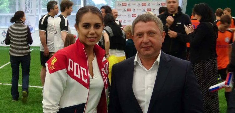 Футбольный матч в День семьи, любви и верности 