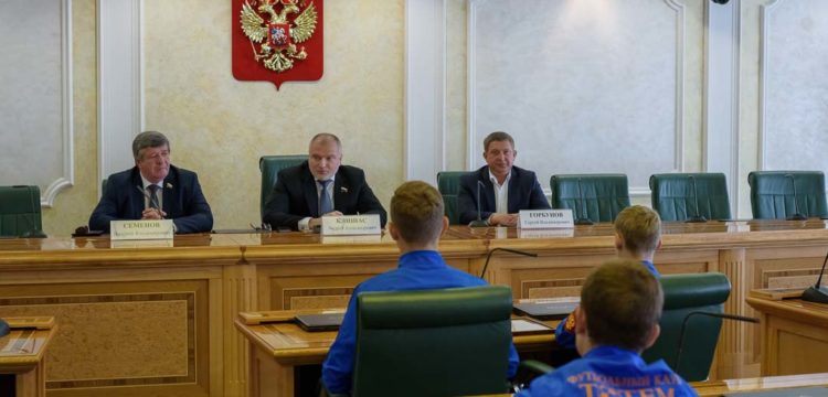 Валентина Матвиенко пожелала ФК «Тотем» победы на чемпионате мира