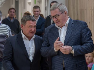 Виктор Толоконский встретился с игроками футбольного клуба