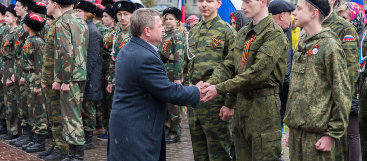 Красноярск отмечает праздник - 9 мая