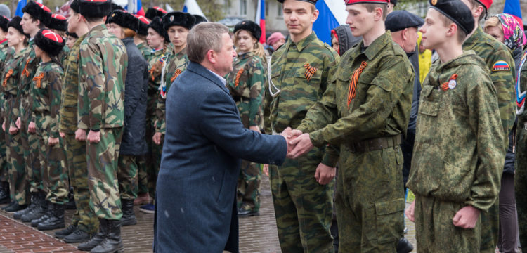 Красноярск отмечает праздник - 9 мая