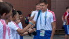 Сборная России по футболу прибыла в Самару, где в понедельник состоится матч Россия-Уругвай.