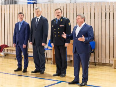 В ФСБ отметили свой праздник футбольным матчем