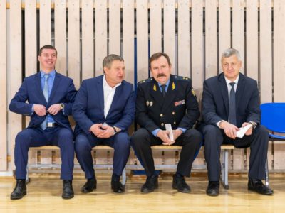 В ФСБ отметили свой праздник футбольным матчем