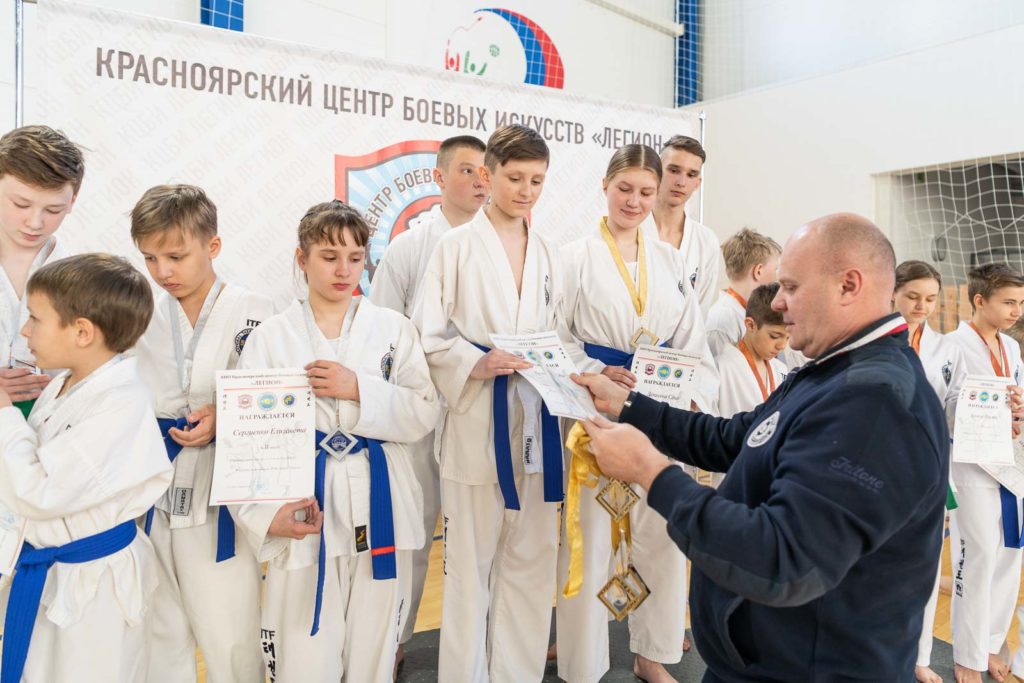 Спорт формирует в ребёнке всесторонне развитую личность