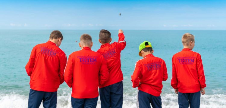Красноярские Чемпионы из ФК «Тотем» прибыли в Сочи
