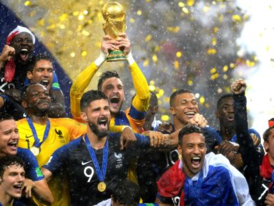 Вспоминаем самый яркий Чемпионат Мира по футболу FIFA-2018