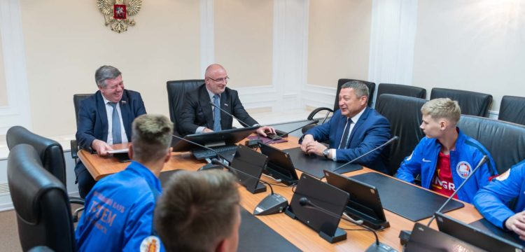 ФК «Тотем» посетил Совет Федерации