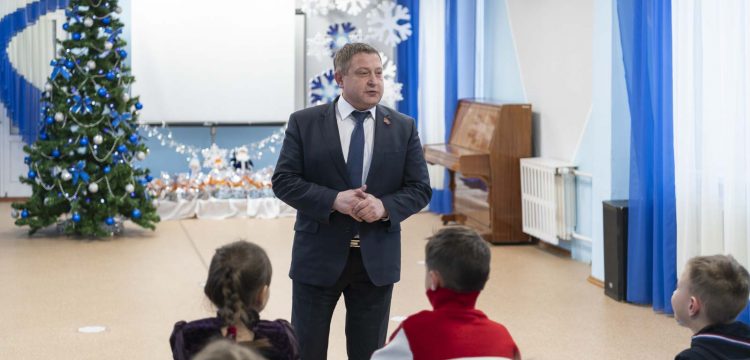 Новогоднее настроение и подарки де