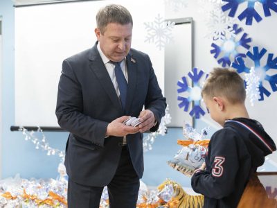 Новогоднее настроение и подарки де