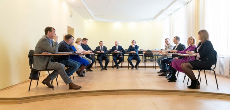 Министр спорта оценил спортивно-социальный кластер
