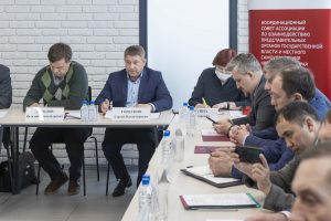 Особое внимание к молодежи и семья