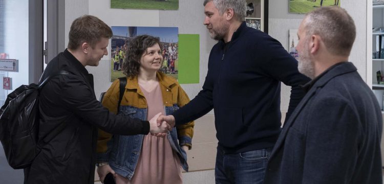 Фонд президентских грантов изучае