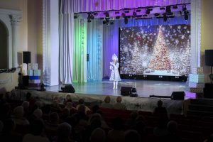 Кировский район поздравили с Новым годом