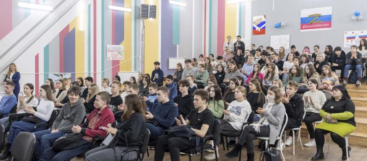 ФК «Тотем» объединяет студентов-волонтеров
