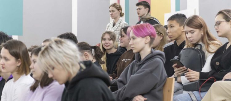 ФК «Тотем» объединяет студентов-волонтеров