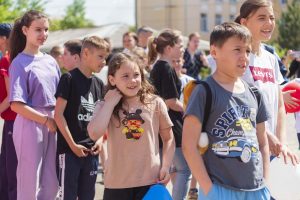 Сергей Горбунов: Дети должны расти счастливыми