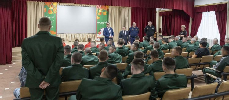 Оступившиеся ребята должны увидеть себя в будущем