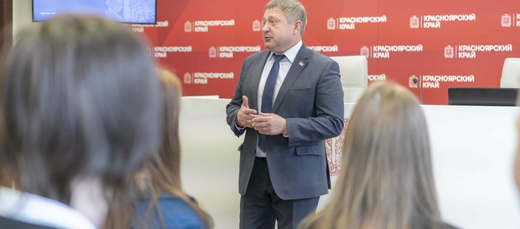 Молодежи нужны наставники в выборе профессии