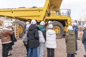 Молодежи нужны наставники в выборе профессии