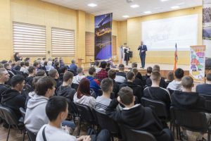 Волонтерский центр «Первые» привлекает студентов