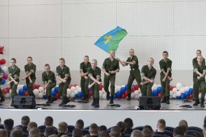 Культурно-спортивный центр для Кедрового