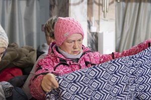 Помощь семьям Дивногорска ко Дню Матери