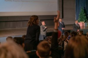 Звездный режиссер Антон Богданов откроет киношколу в Красноярске