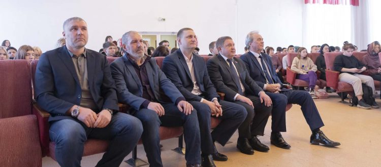 Волонтерский центр «Первые» охватывает больше студентов
