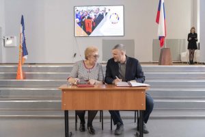 Студенты выбирают волонтерский центр «Первые»
