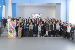Студенты выбирают волонтерский центр «Первые»
