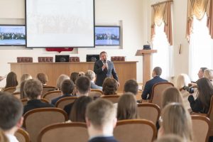 Чествование отличившихся преподавателей и студентов