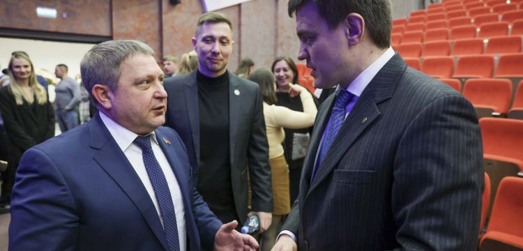 Молодежь со всего мира открывает Красноярск