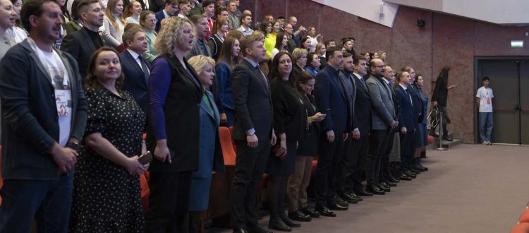 Молодежь со всего мира открывает Красноярск