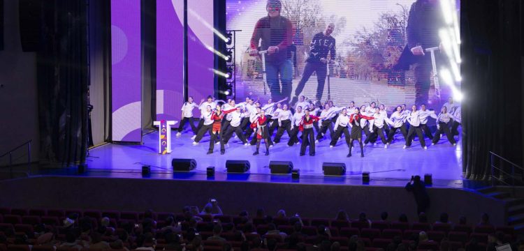 Молодежь со всего мира открывает Красноярск