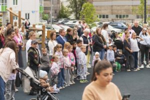 Яркие праздники для детей правобережья