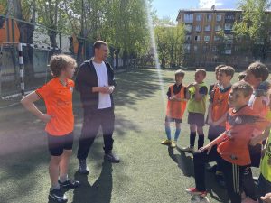 Юная кинозвезда Всеволод Клименок в ФК «Тотем»